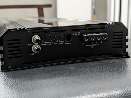 Competition magnari 1 x 30.000w Class D